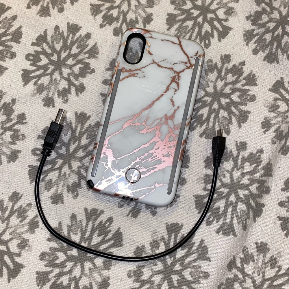 LuMee iPhone X case